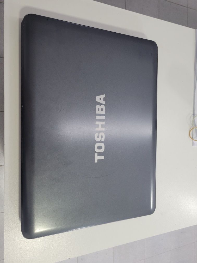 Portátil Toshiba A300