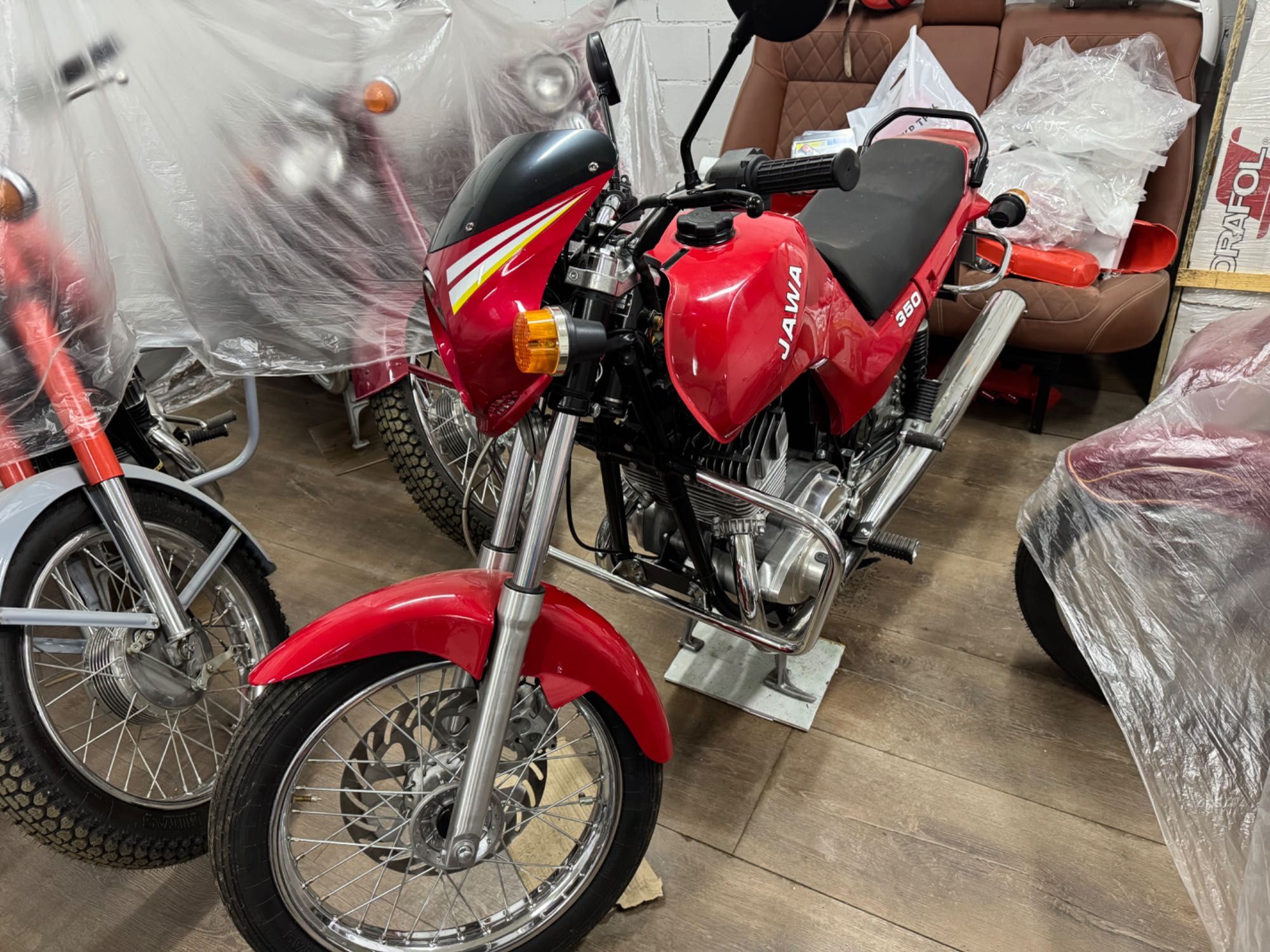 JAWA 640 Lux Retro Style