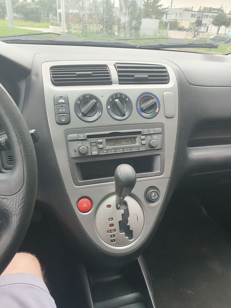 Honda Civic 1.4 benzyna 2003 r automat