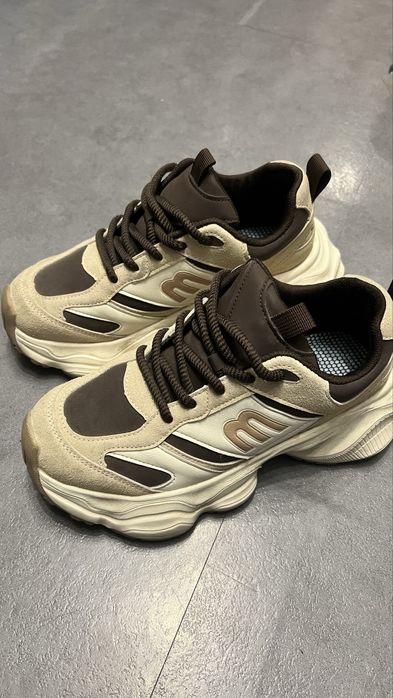 Кросівки демісезон розмір 38, 39