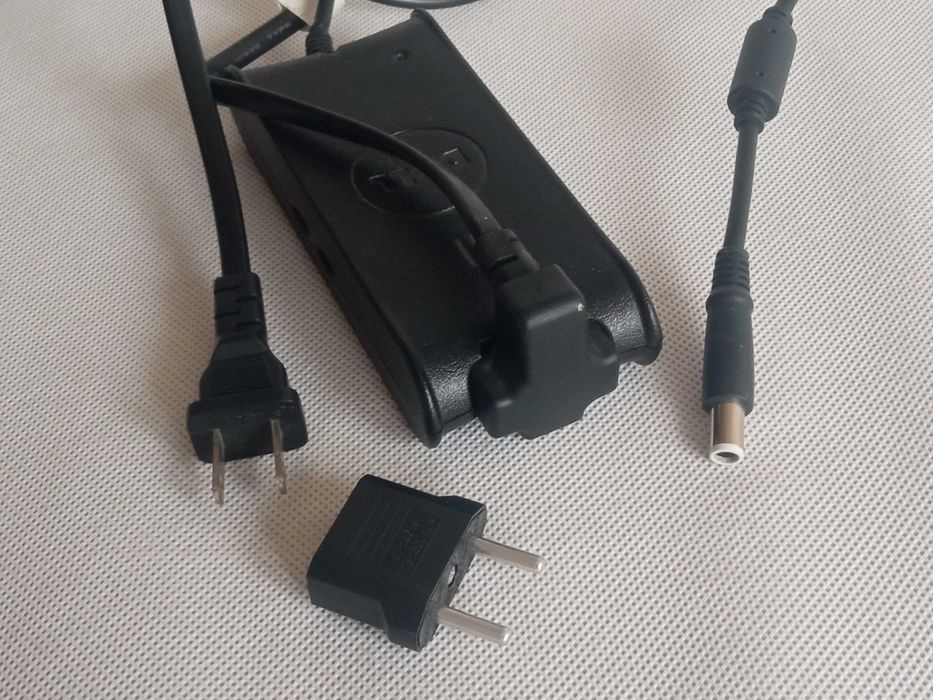 Блок питания для ноутбука DELL 7.4x5.0 / 65W / 19.5V / 3.34A оригинал