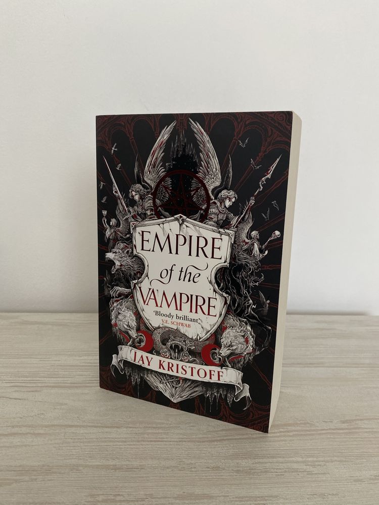 Empire of the vampire - Jay Kristoff ( book 1 )