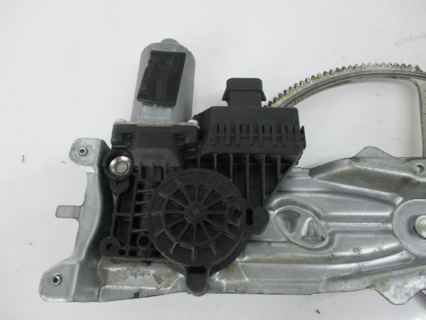 Elevador vidros frente esquerdo OPEL Zafira A (F75_)