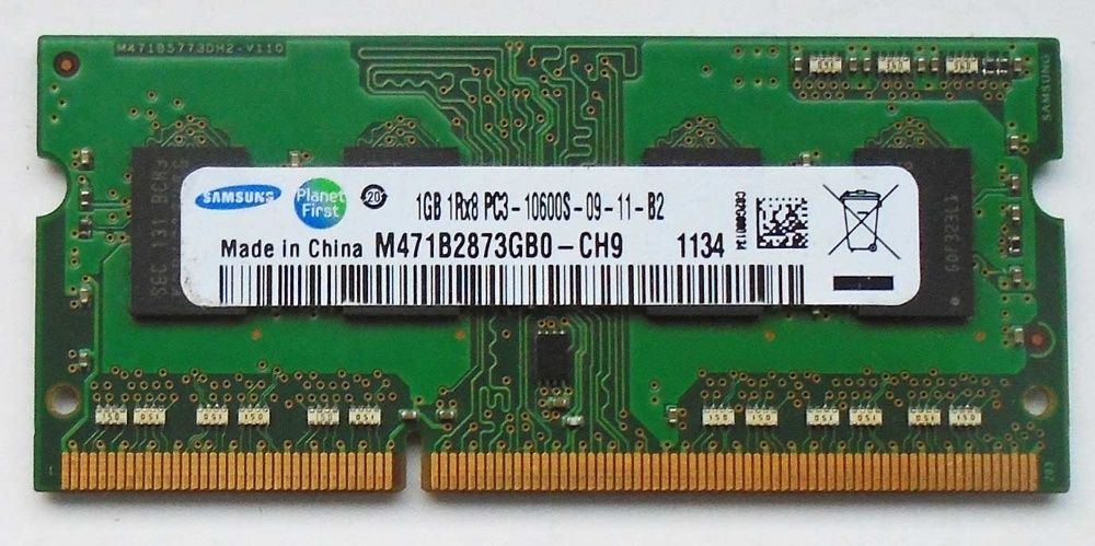 Память для ноутбука SO-DIMM DDR3 1Gb