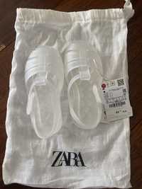 Sandały dla dziewczynki firmy Zara