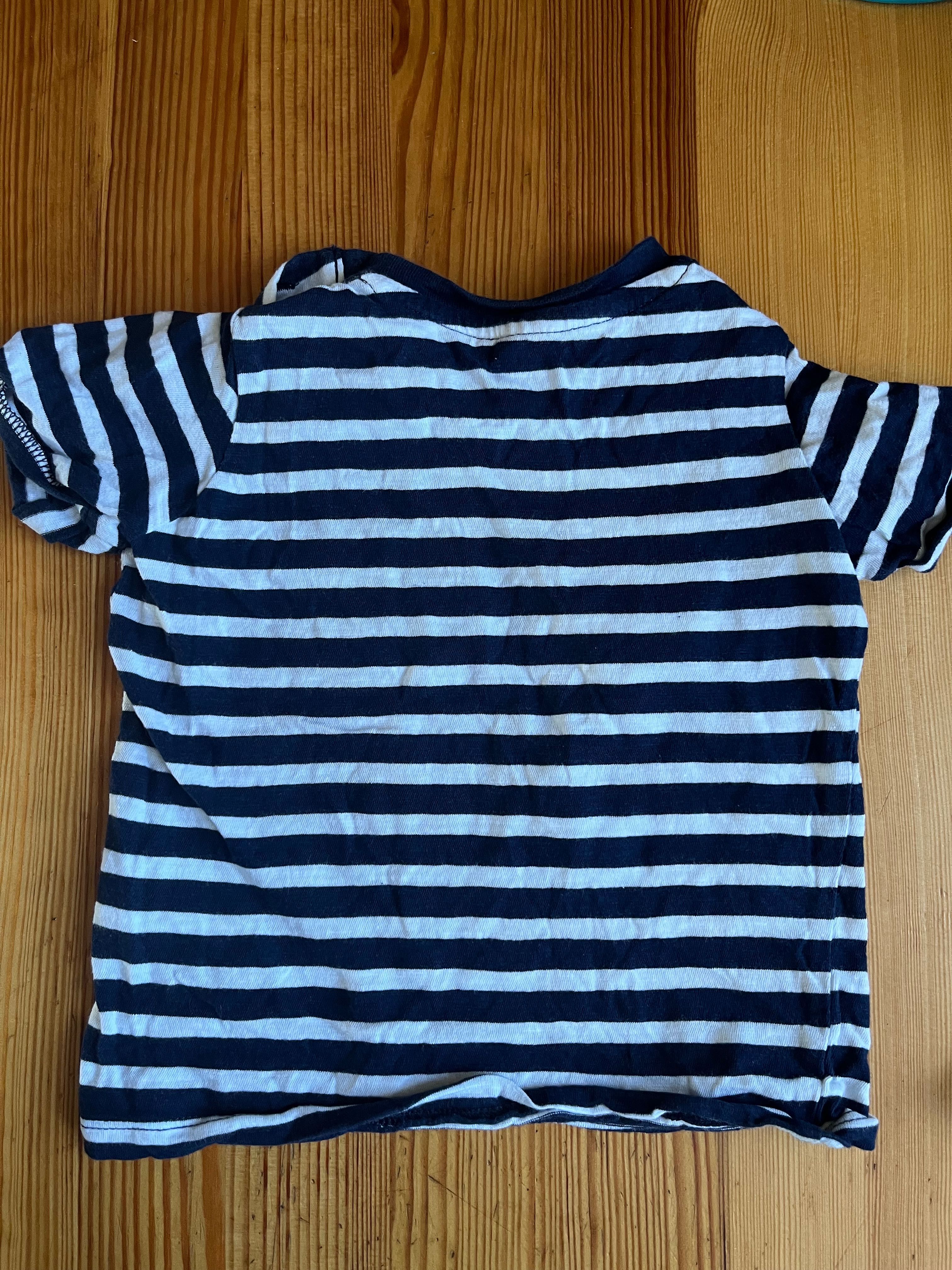 Koszulka dla niemowlaka w biało granatowe paski firmy H &M