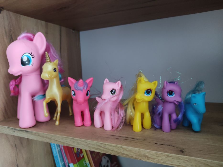 Zestaw koników ponny