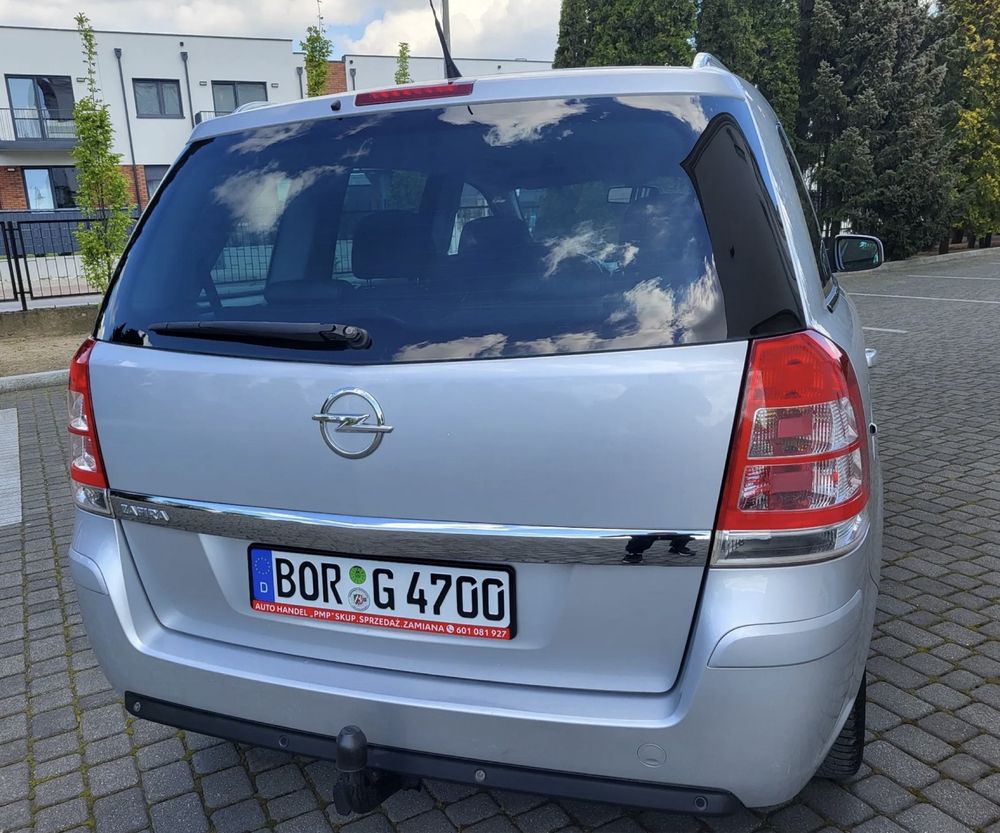Opel Zafira 1 796 cm3