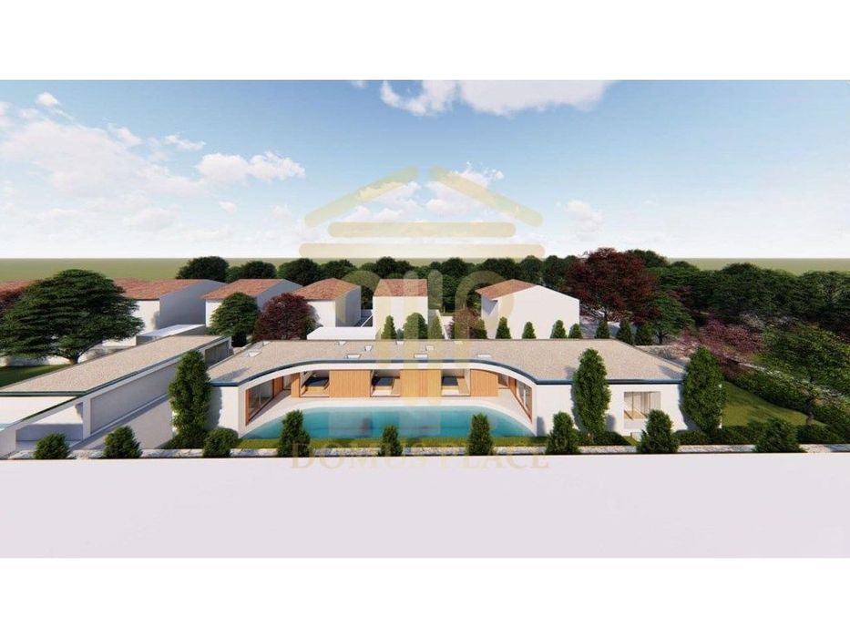 Lote | Moradia 4 Frentes Térrea