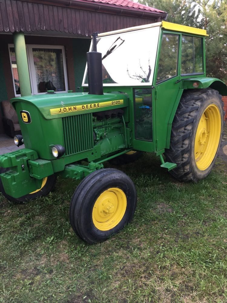 John Deere 2120.   1962r sprowadzony