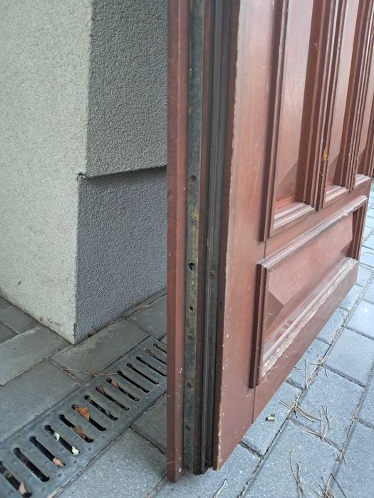 Drewniane skrzydło drzwiowe z demontażu