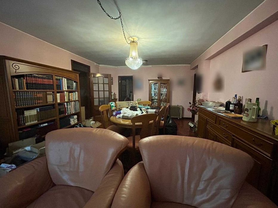 Conjunto sala madeira maciça - Zona Porto