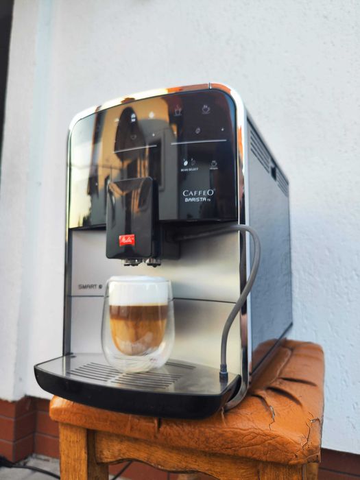 Кавоварка кавомашина Melitta Caffeo Barista TS Smart F85/0-101