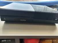 Xbox one wraz z kablem zasilaniabi padem