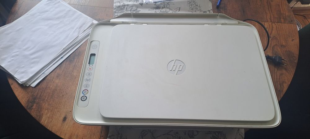 Sprzedam drukarkę HP Deskjet 2620 skarne kopiarkę  WiFi