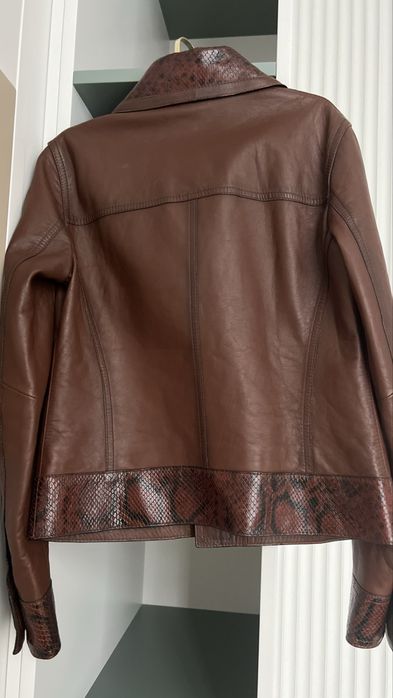 Куртка шкіряна Massimo Dutti xs