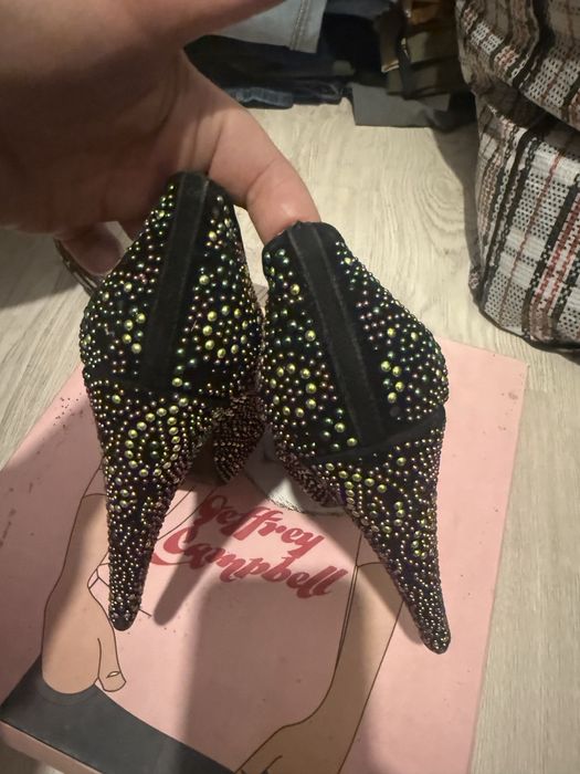 szpilki czółenka Jeffrey Campbell