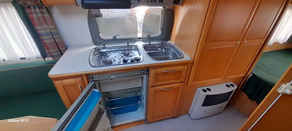 Przyczepa kempingowa Knaus 560, rok 2002 ,przedsionek Izabela DMC 1300