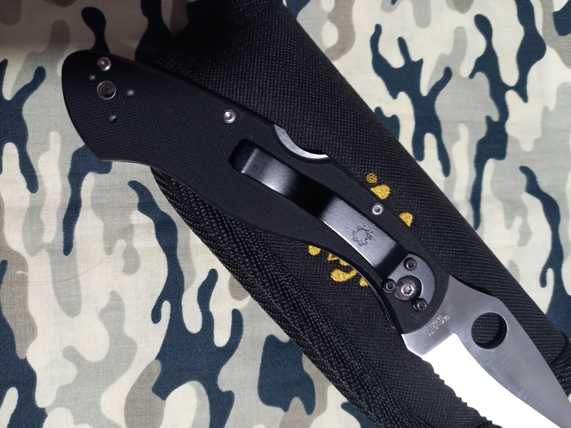 Nóż Spyderco Civilian C12GS