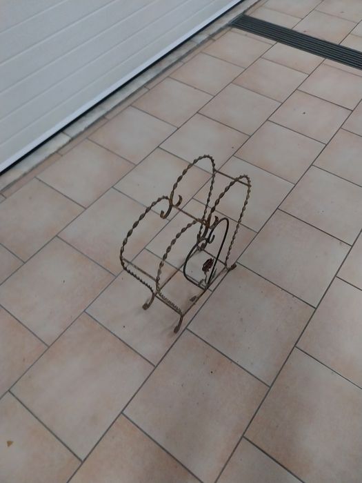 Porta guarda chuva/bengaleiro em ferro forjado