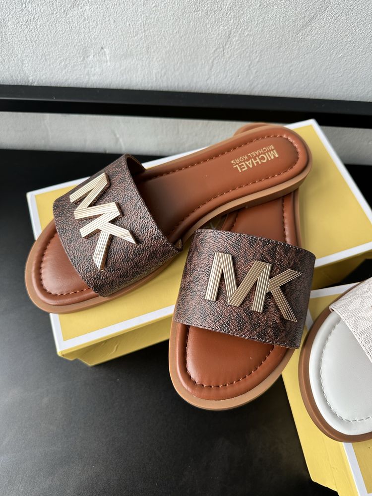 Тапочки Michael Kors 36,37