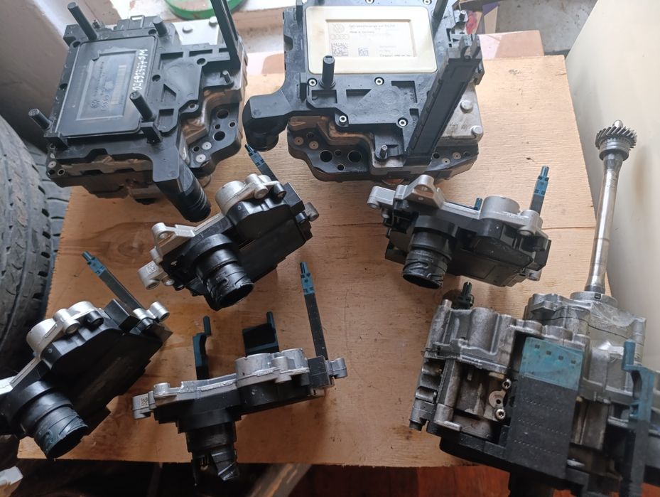 Электроний блок управління 01J927156JG TCM VAG CVT VL-300 01J 0AN V30