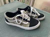 Buty Vans zamszowe stan bd 22,5cm