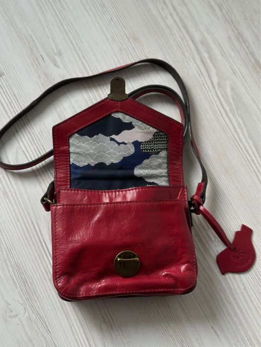 Шкіряна сумка від White Stuff