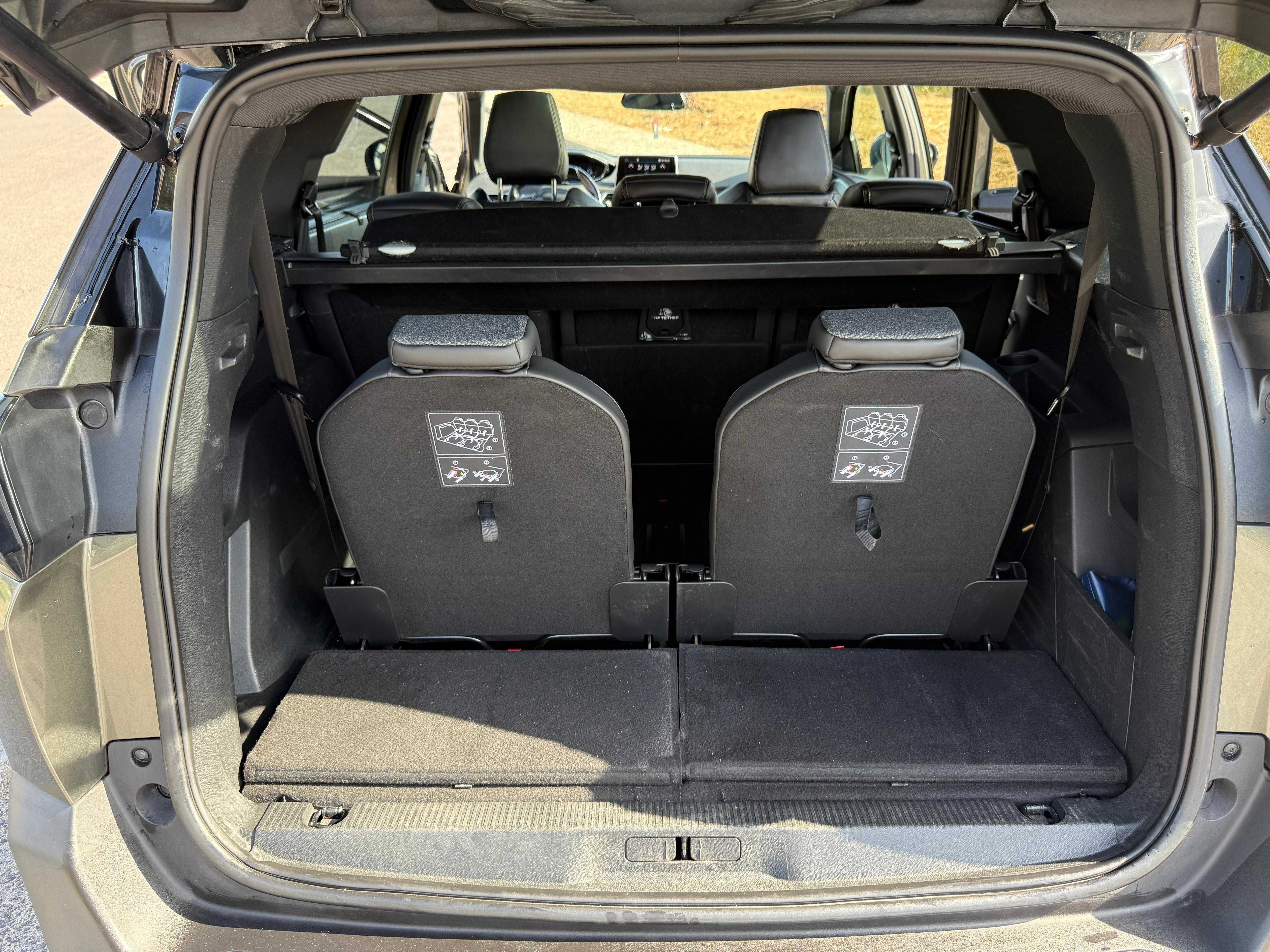 Peugeot 5008 GT Line 7 Lugares 1.6cc  2018