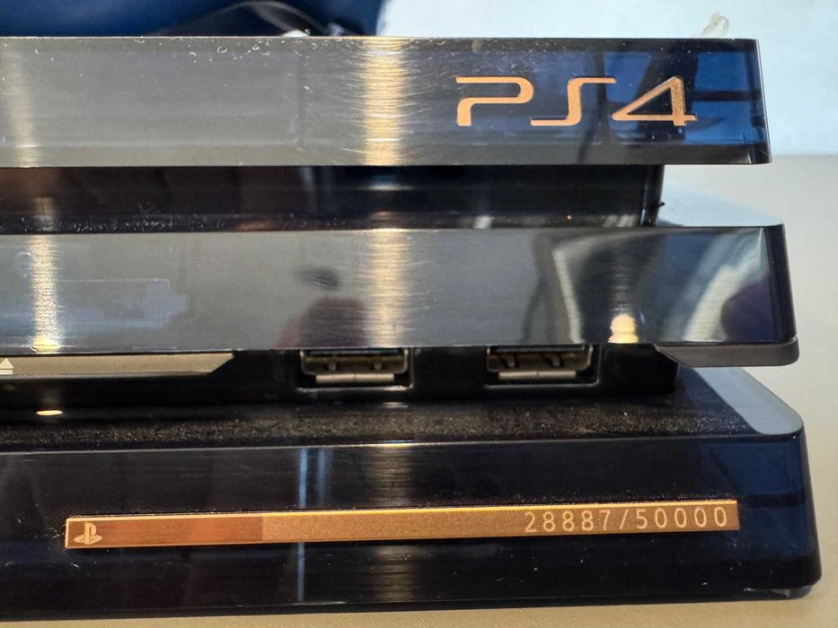 PlayStation 4 Pro 500 Million Limited Edition 2TB – 28887/50000