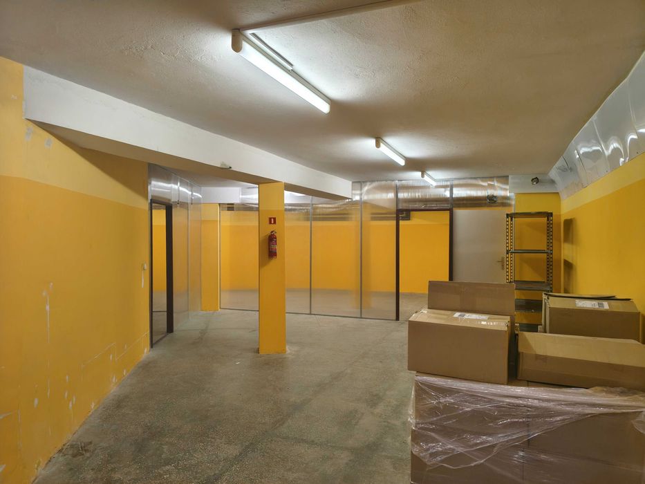 Pomieszczenie magazynowo produkcyjne 200m2