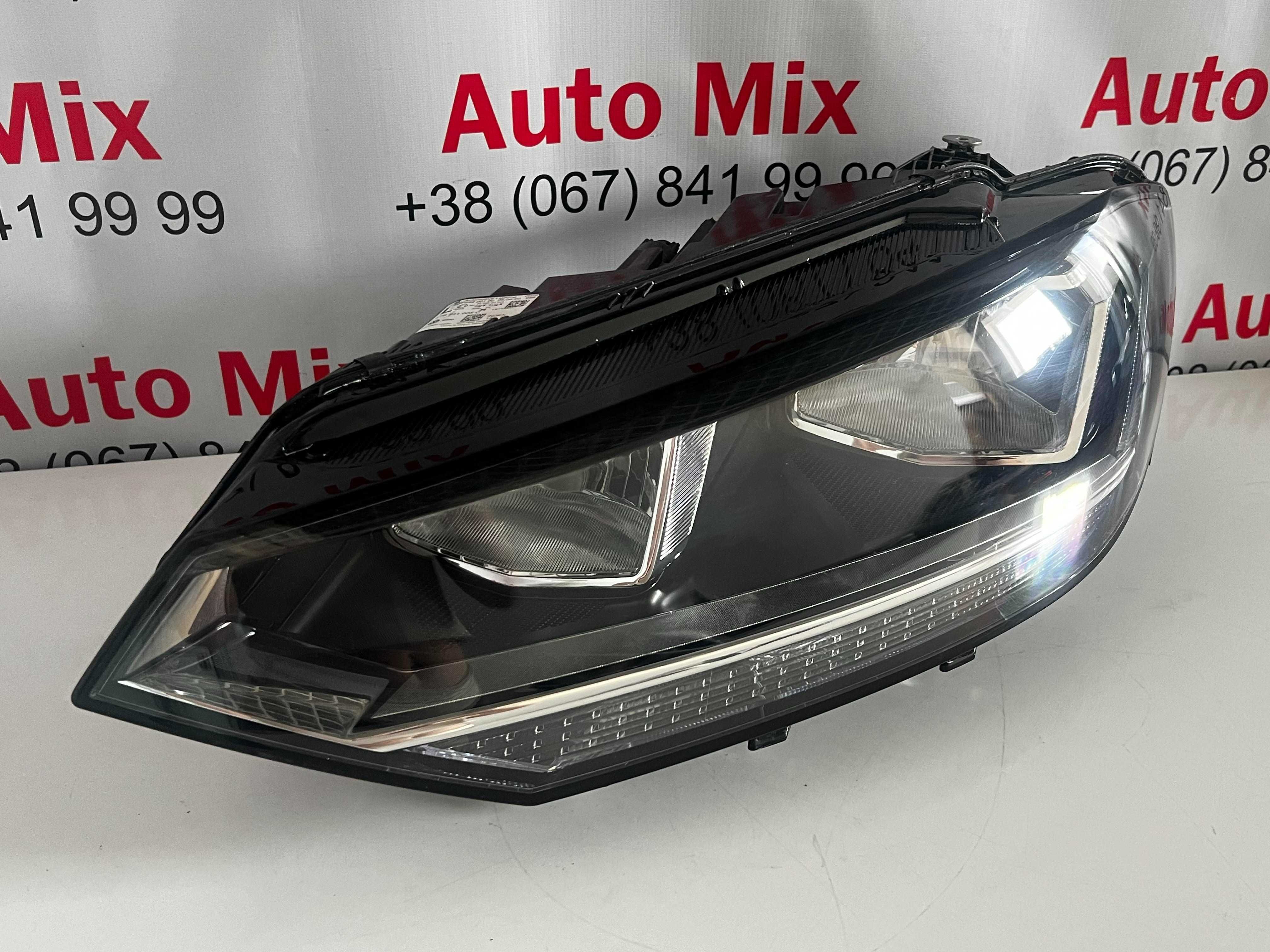 VW Touran 2 5TB941005C фара