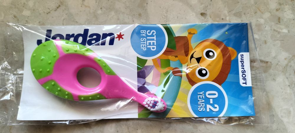 Jordan step by step szczoteczka do zębów dla dzieci 0-2 lata miękka