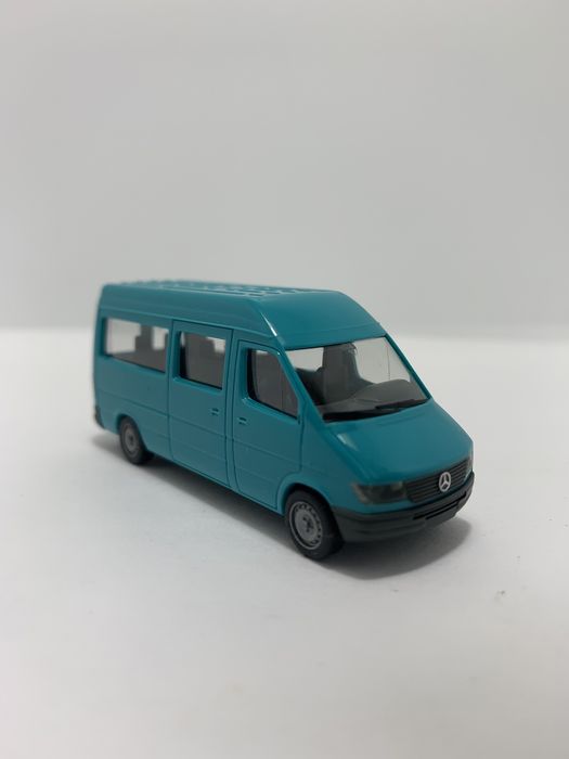 Mercedes Sprinter Bus da Herpa escala H0 1/87
