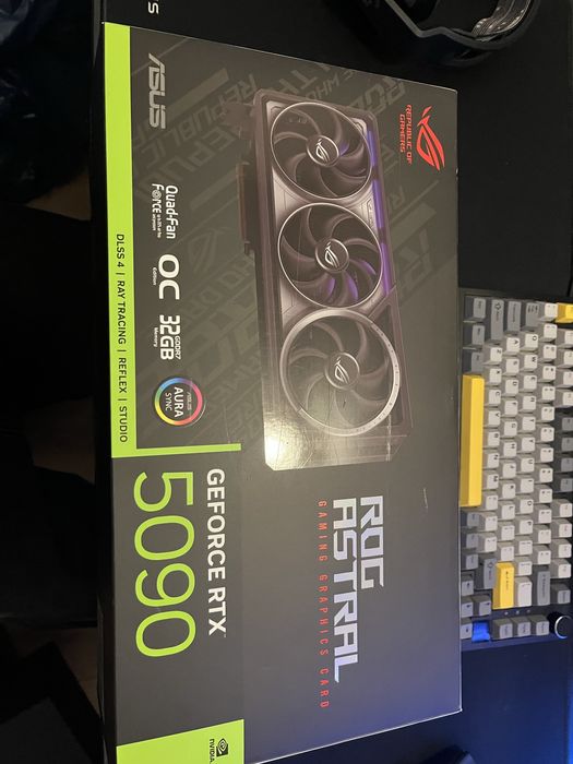 karta graficzna asus rog astral 5090 GWARANCJA