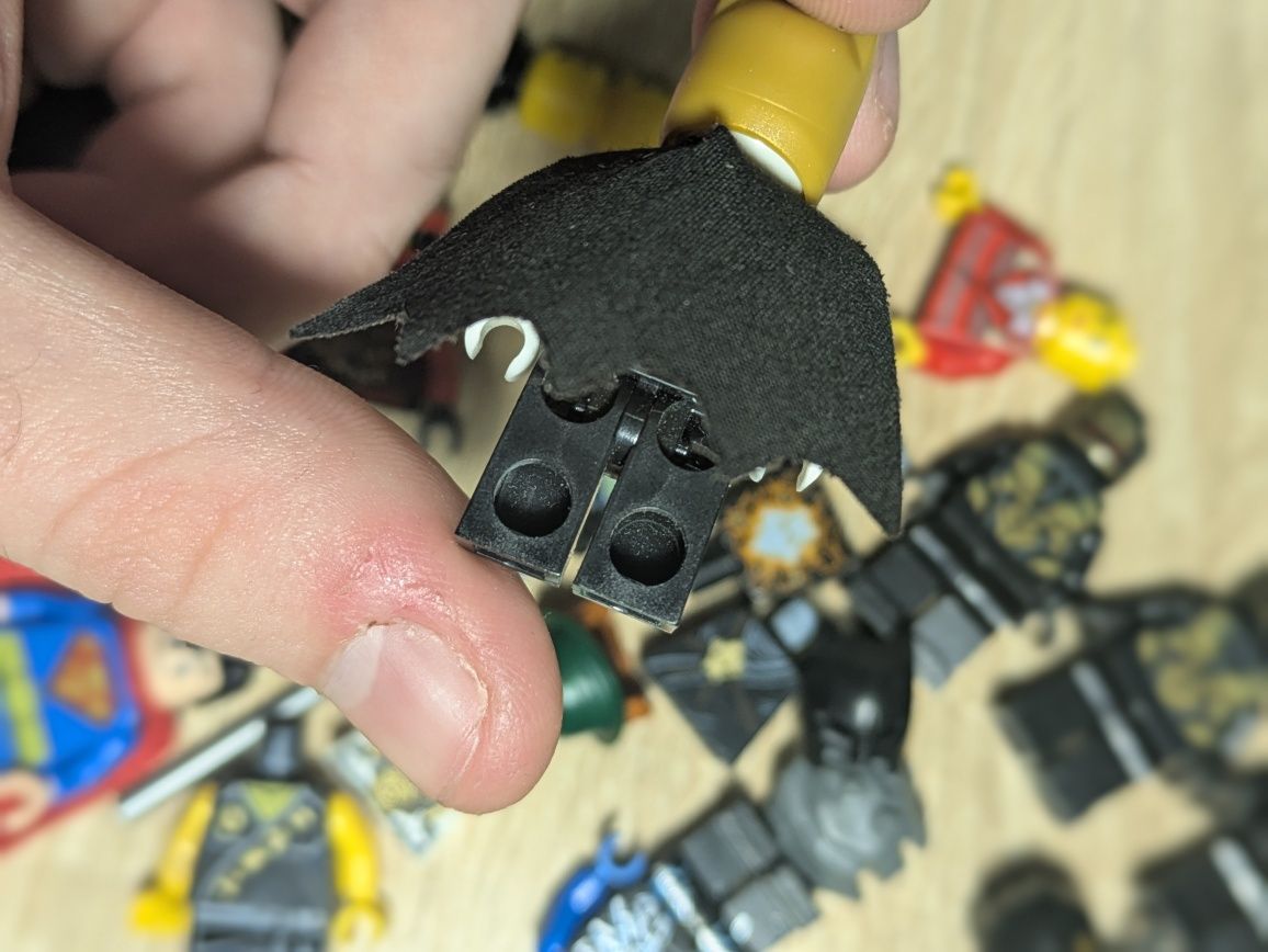Фігурка Lego Batman Bat-Pack Batsuit