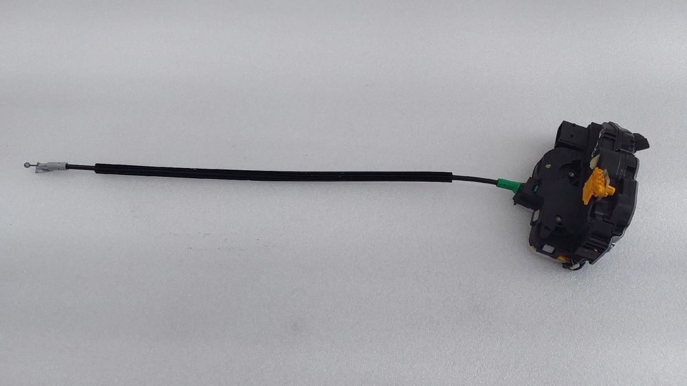 Fechadura / fecho porta trás esquerdo CHEVROLET Aveo Hatchback (T300)