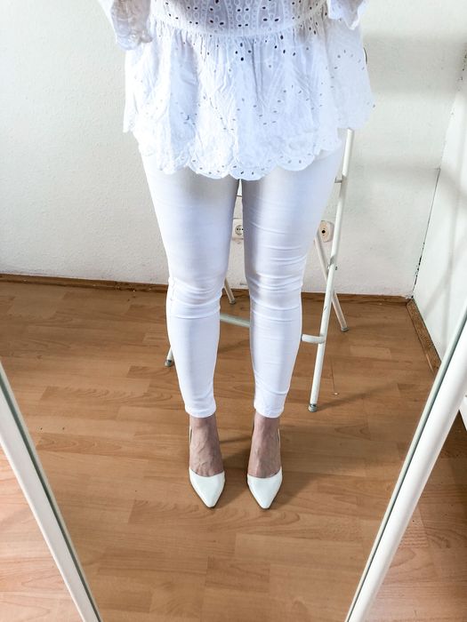 Spodnie jeansowe białe