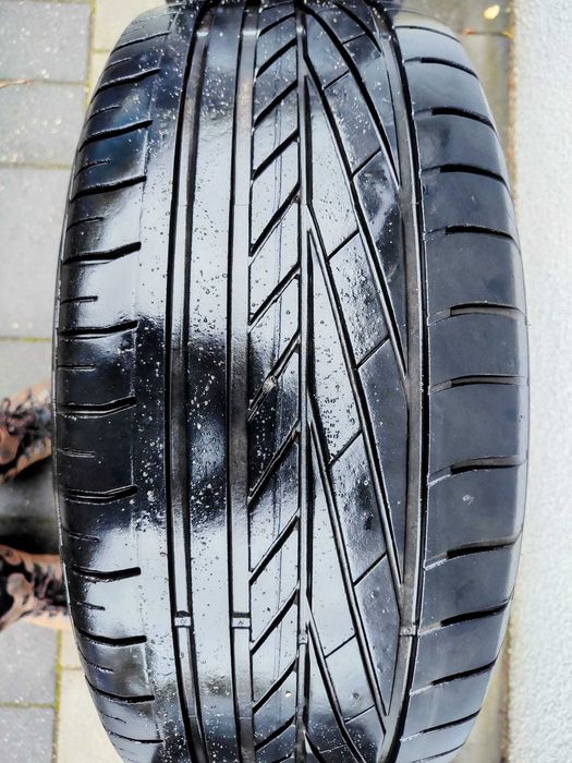 Koła na felgach aluminiowych Ford 17"