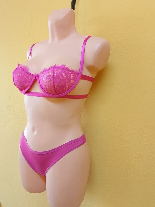 Zestaw bielizny damskiej S, M