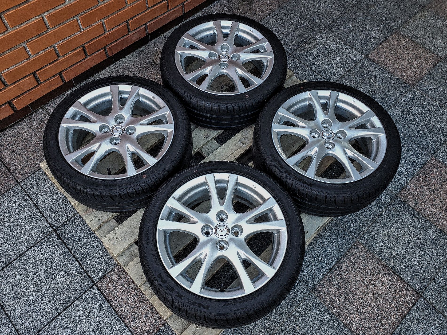 Mazda R16 4x100 | 195/45/16 Nexen 8mm | Original | Hyundai/Nissan/...