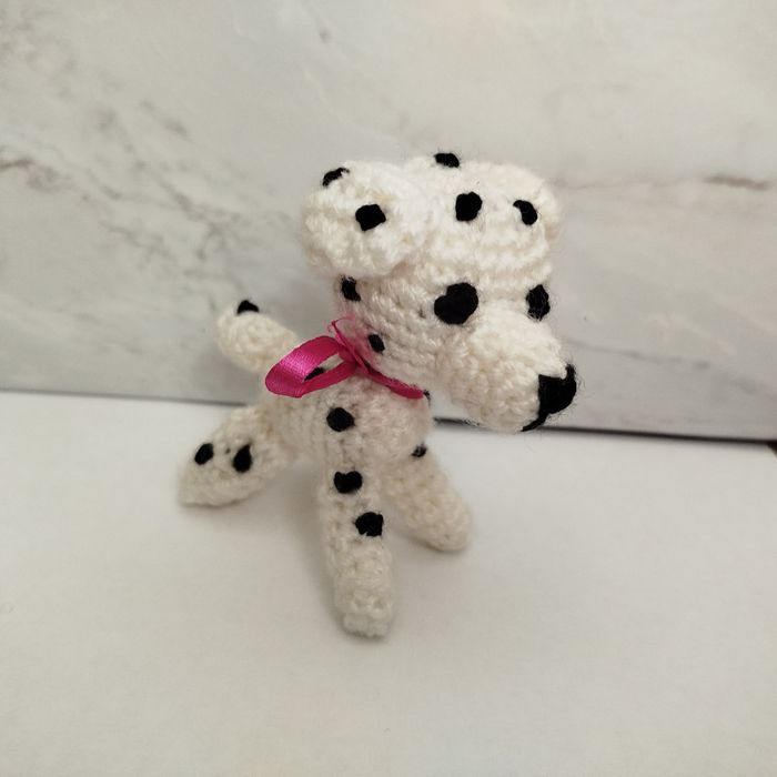 Собачка вязанная игрушка далматинец