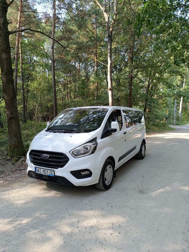 Licencjonowany Przewóz osób -bus z kierowcą