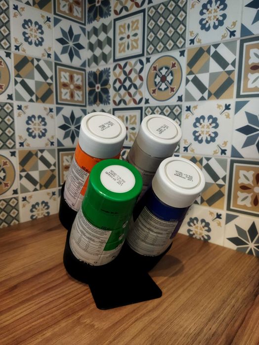 Organizer / stojak na 4 butelki syropów SodaStream – czarny kompaktowy