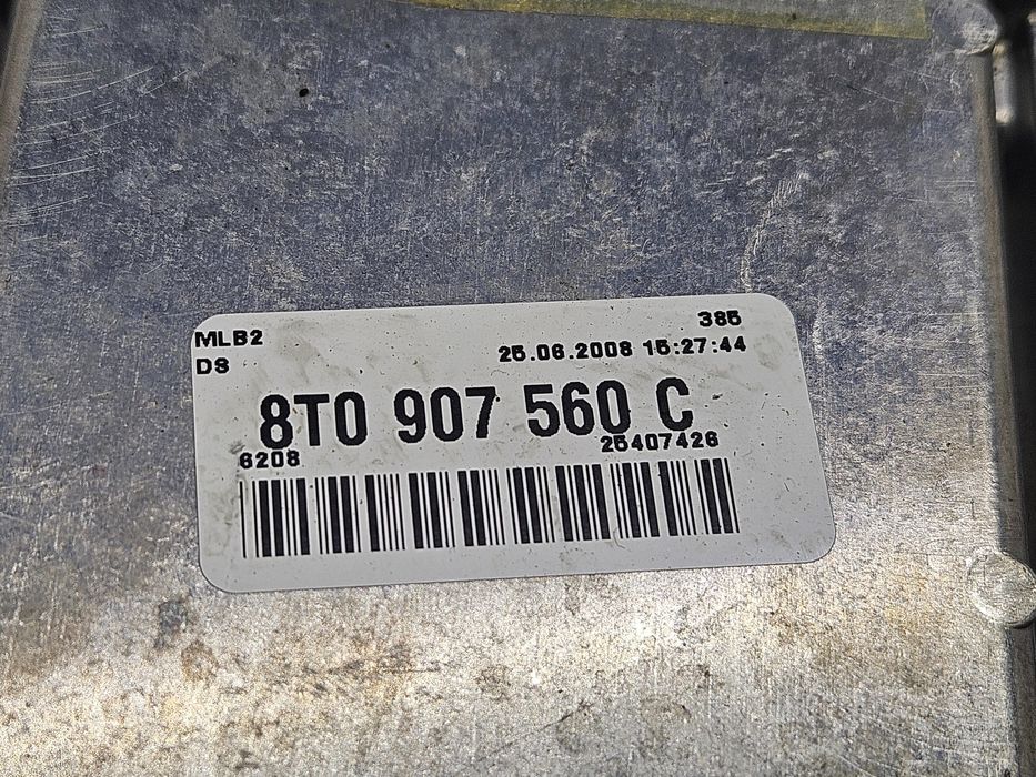 Sterownik silnika Bosch Audi S5 4.2 FSI 8​T​0​9​0​7​5​6​0​C