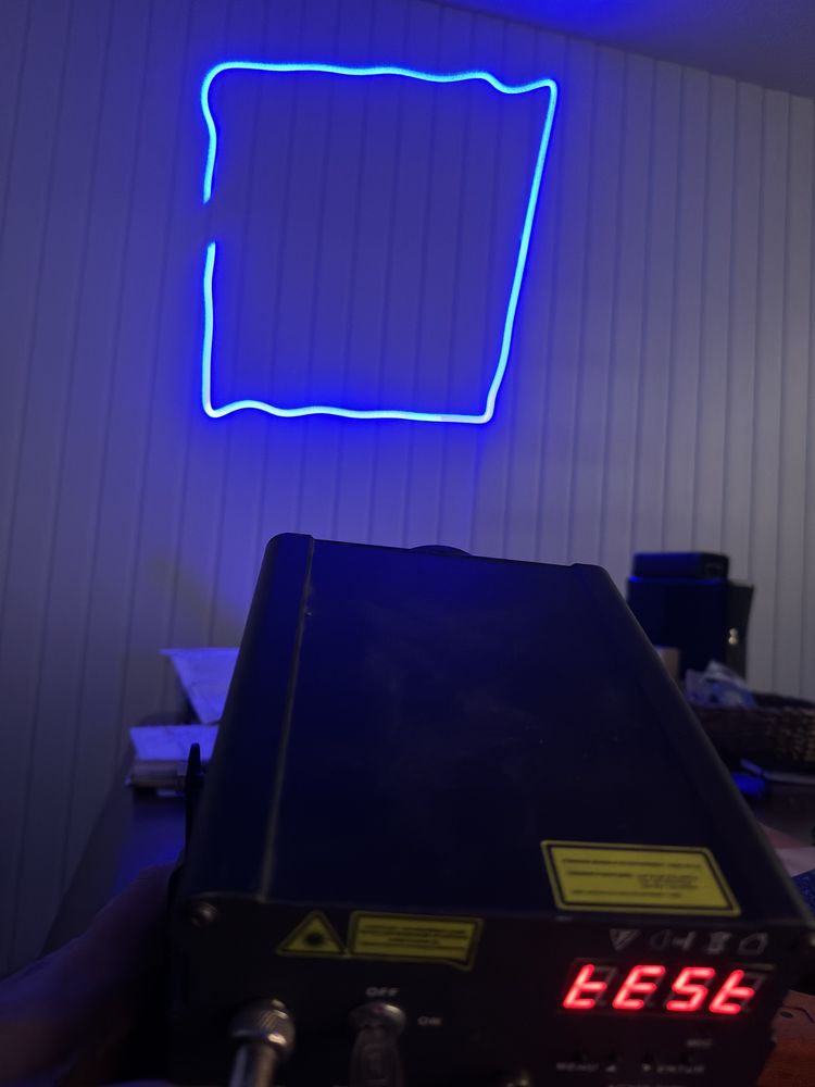 Laser Profissional 3 cores Power Lightinng Neptune 400 RGB