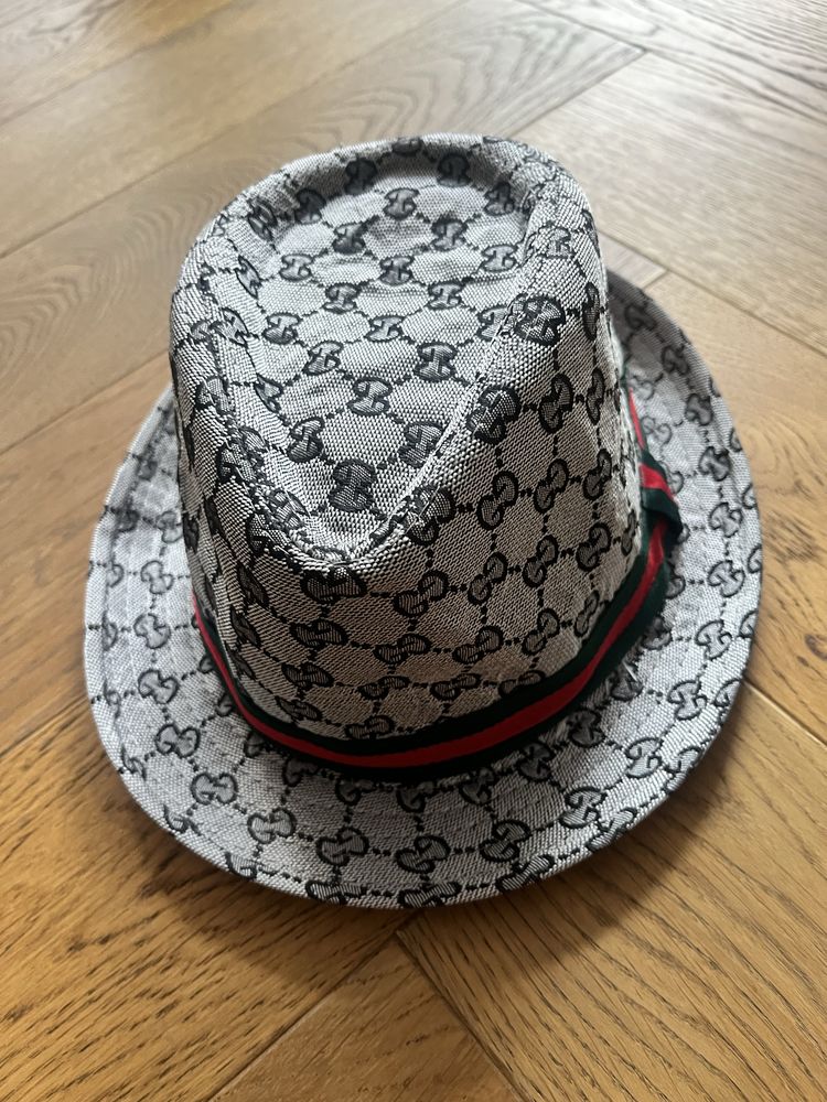Gucci kapelusz