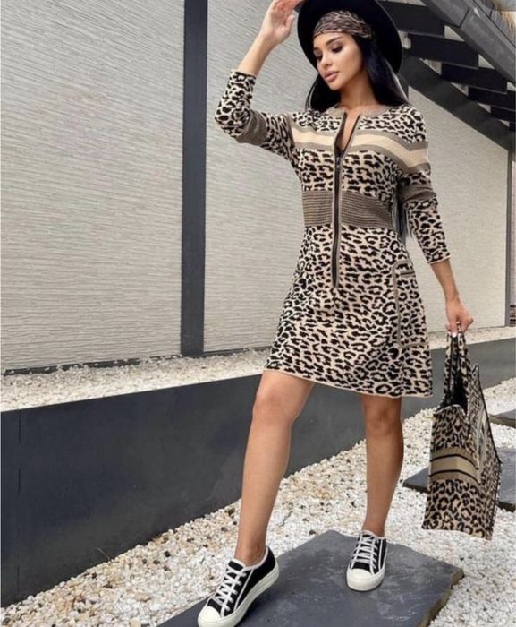 Леопардовое платье в стиле  Dior