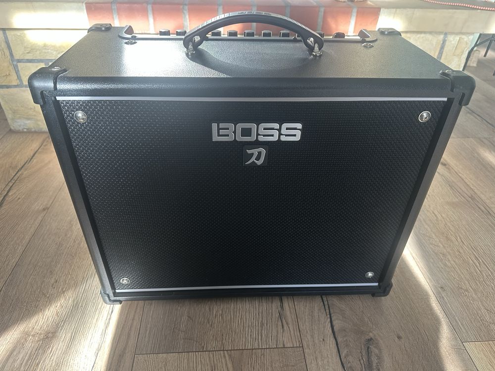 Wzmacniacz gitarowy boss katana 50
