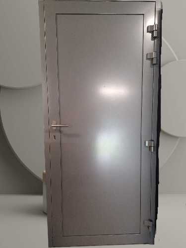 Nowe drzwi przeciwpożarowe 1085,0 x 2062,5